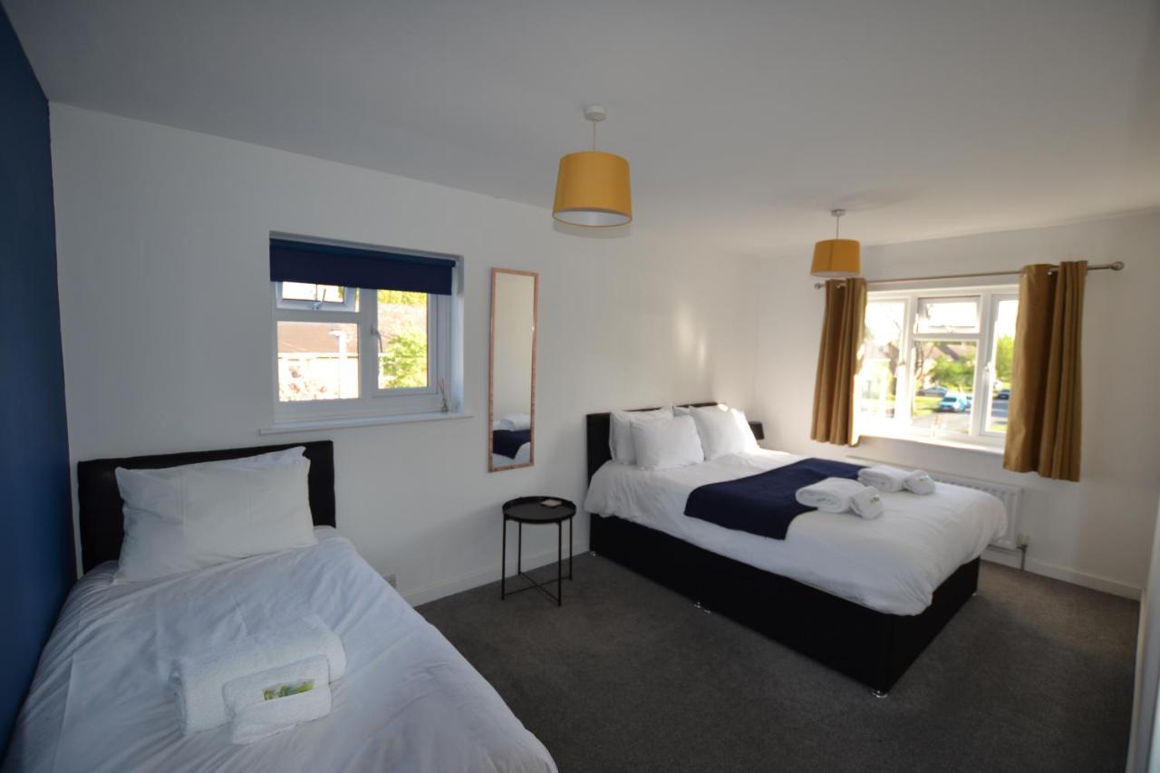 Wisteria 2 Bed House - Stayseekers Salisbury Exterior photo